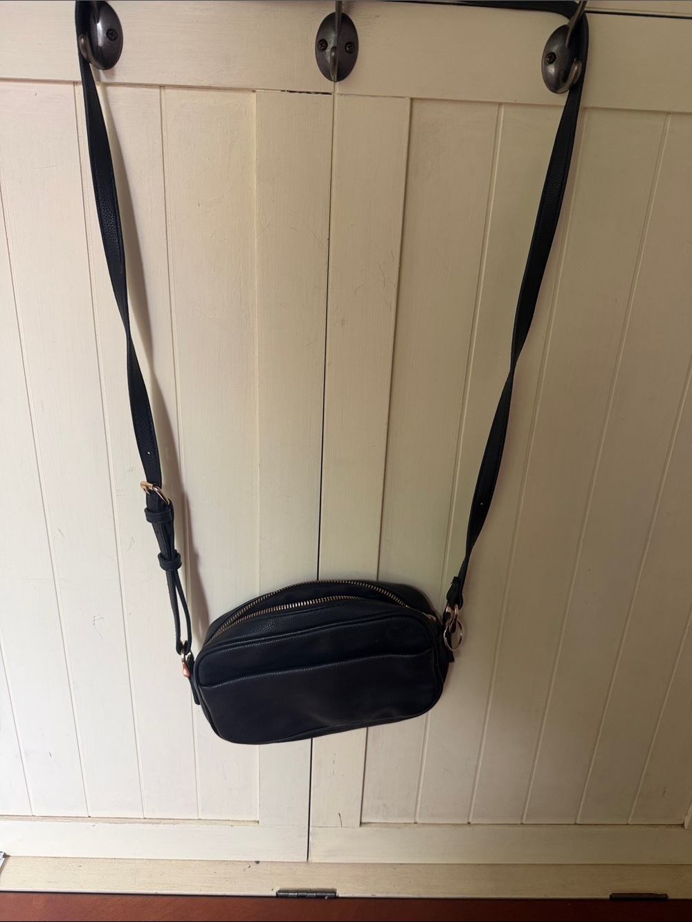 A new day Compact Black Messenger Crossbody Bag with Adjustable Strap